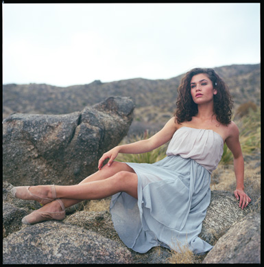 Claudia Kleefeld - Contemporary Female Artist
